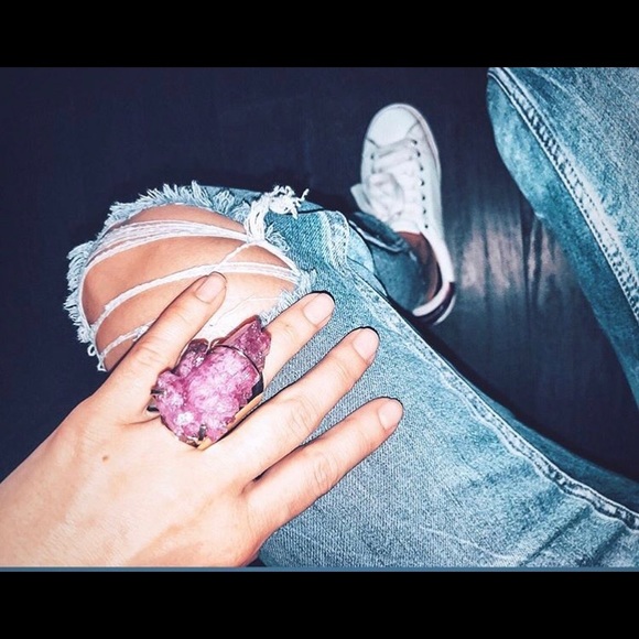 Dyed Crystal Cluster Cuff Ring - Picture 7 of 7